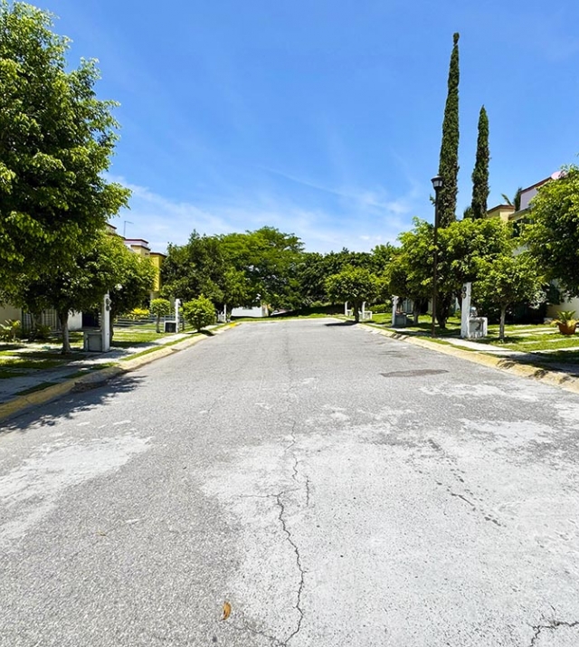 PASEOS DE LA FORTUNA 77 2.jpg
